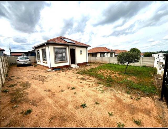 2 BEDROOM HOUSE FOR SALE IN WITPOORTJIE
